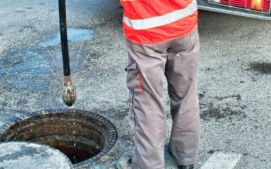 débouchage canalisation prix Les Mureaux